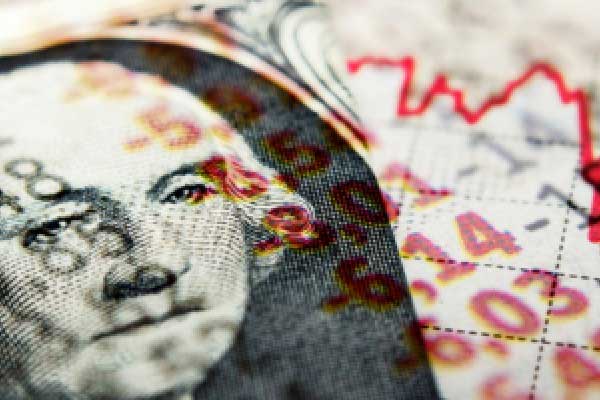 董镇元6月4日：强势美指压商品，金银反弹做短空